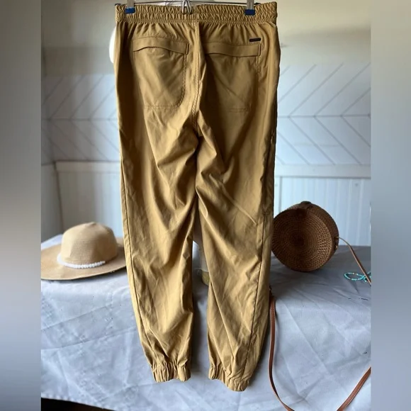 PrAna Alana Jogger Pant Size M in Embark Brown - Picture 15 of 15